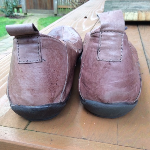 J.Renee shoes flat, perforated very soft leather. - Picture 5 of 5